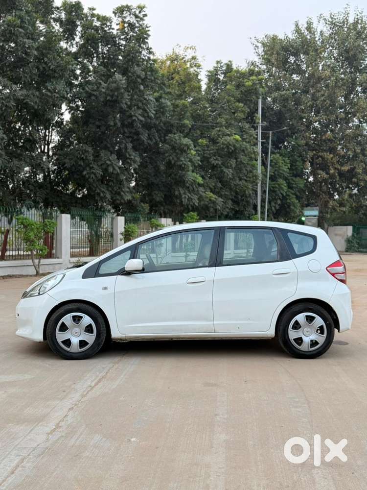 Honda Jazz, 2012, Cng & Hybrids