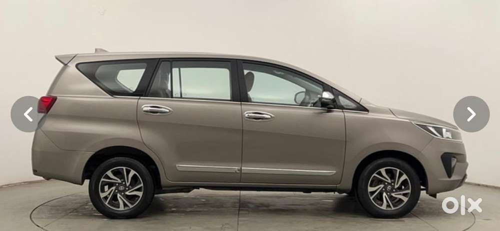 Toyato Innova Crysta 2023 Chandigarh Number