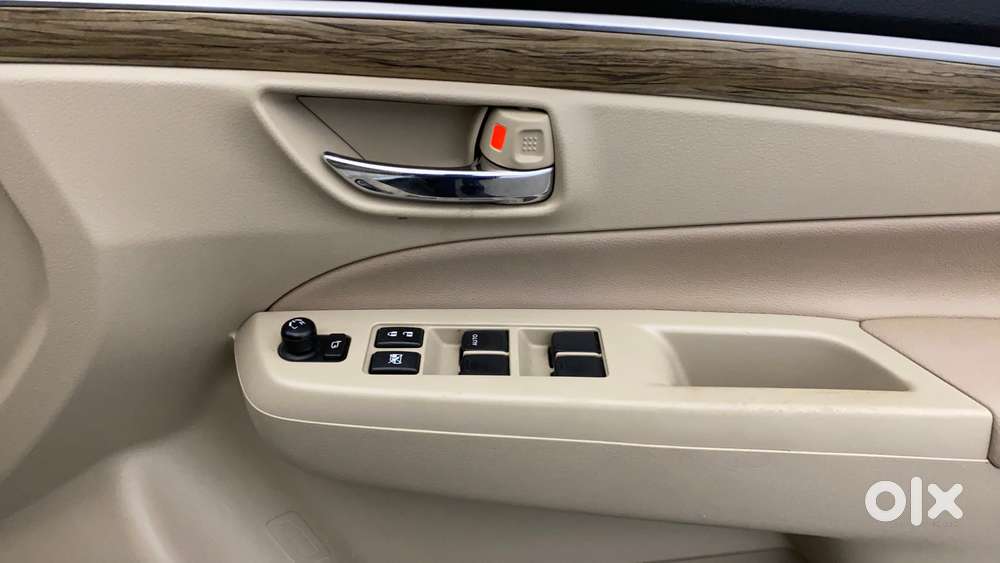 Maruti Suzuki Ciaz 1.5 Alpha Shvs Petrol, 2021, Petrol