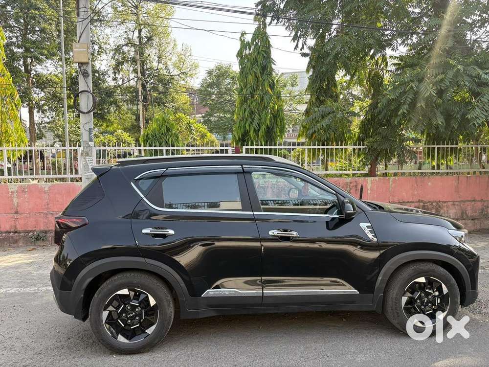 Kia Sonet 2025 Petrol 10000 Km Driven