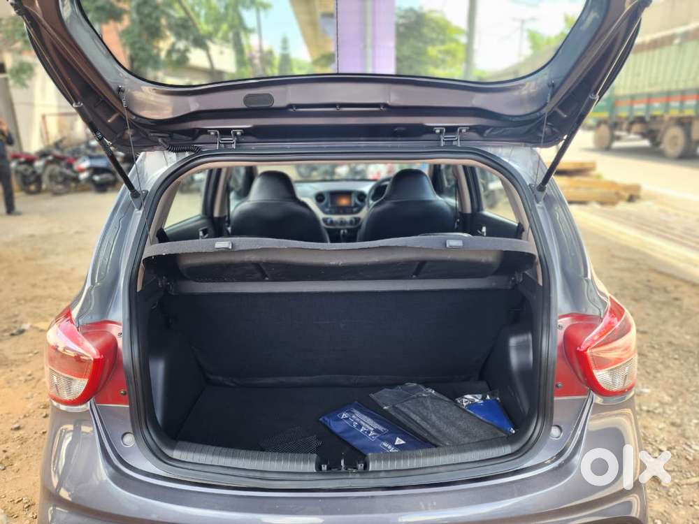 Hyundai Grand I10 Nios Sportz 1.2 At, 2018, Petrol