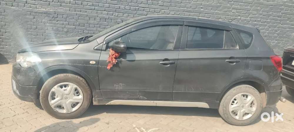 Maruti Suzuki S Cross 2021 Petrol 30000 Km Driven