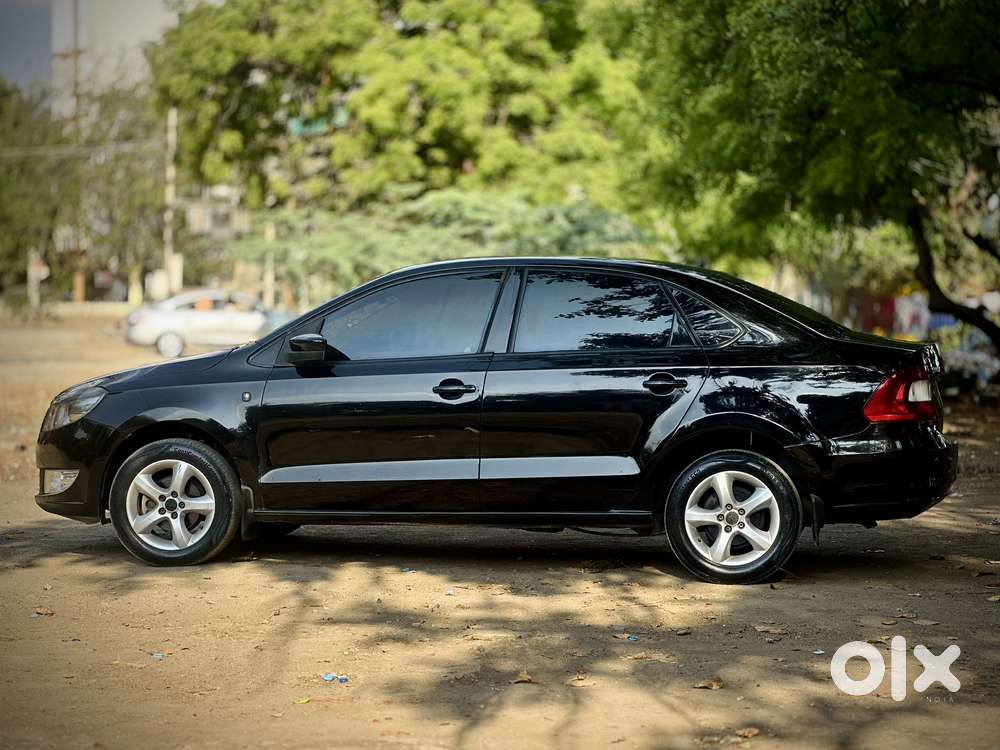 Skoda Rapid 1.6 Elegance Tdi, 2014, Diesel