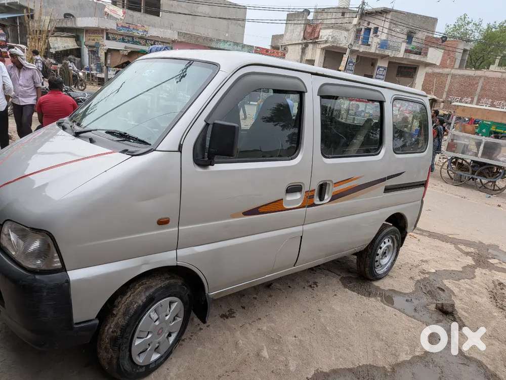 Maruti Suzuki Eeco Smiles 2018