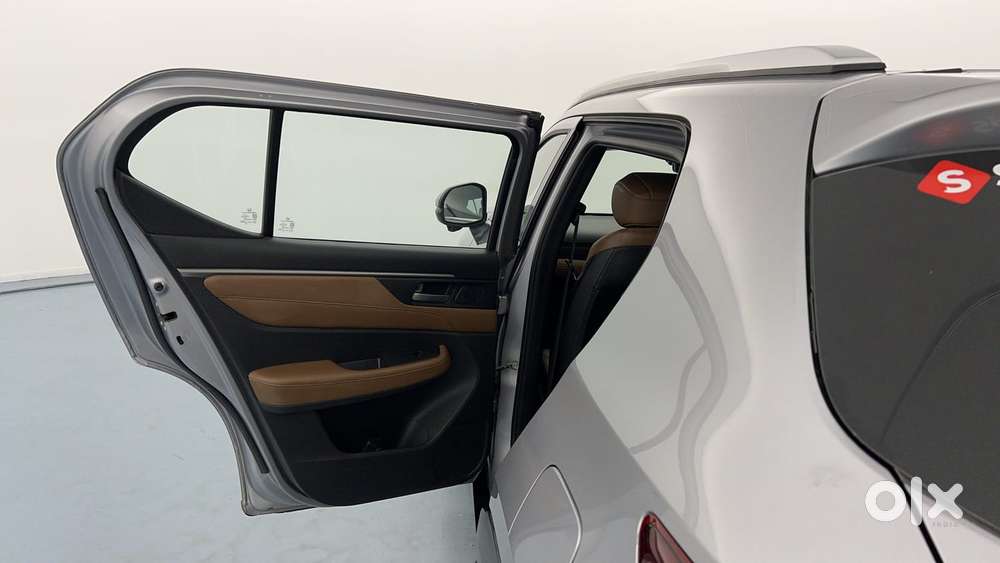 Honda Elevate Zx Cvt, 2024, Petrol