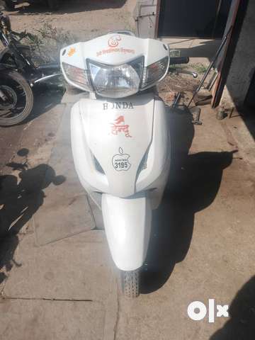 2013 activa price online olx