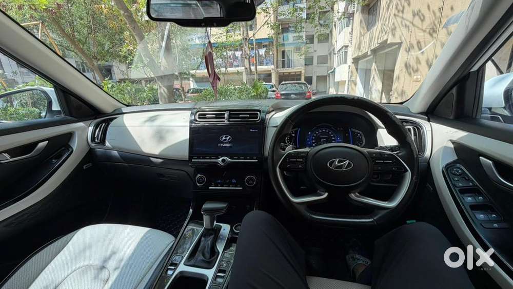 Hyundai Creta Sx(o) Ivt Petrol Automatic 2023