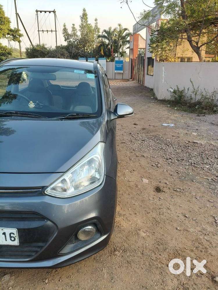 Hyundai Grand I10 2013-2016 Sportz, 2016, Petrol