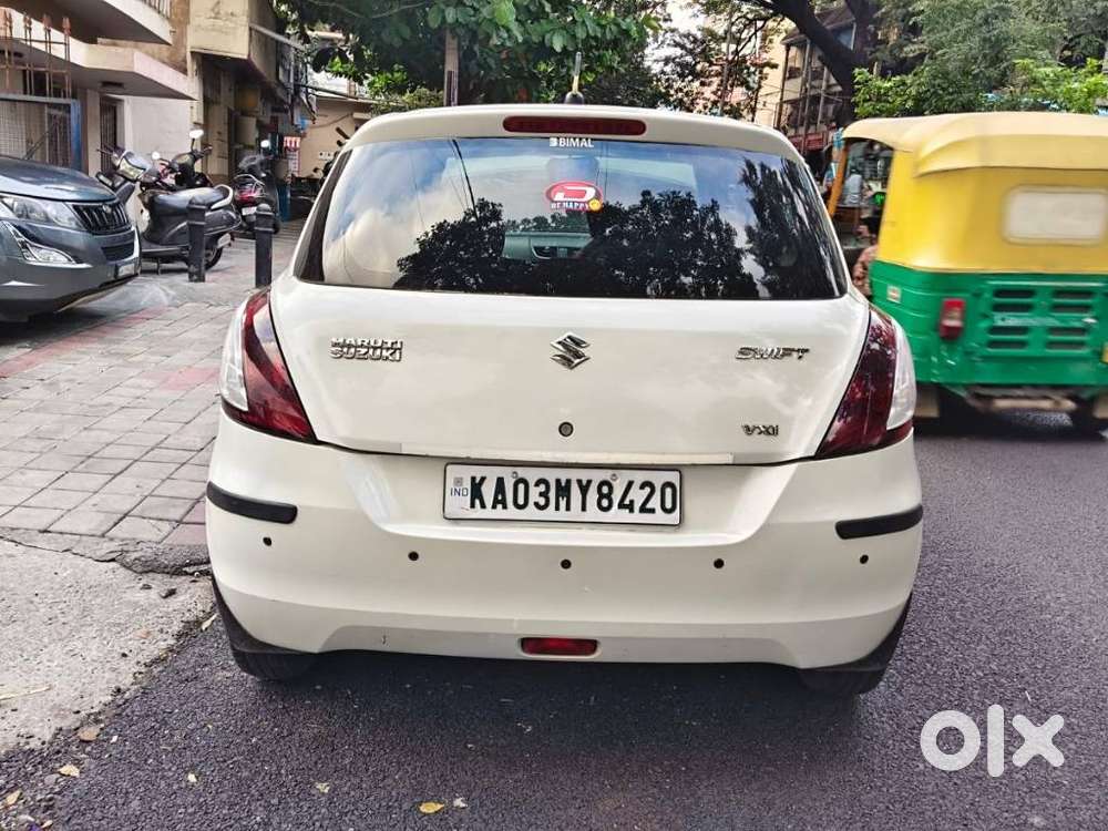 Maruti Suzuki Swift Vxi + Manual, 2015, Petrol