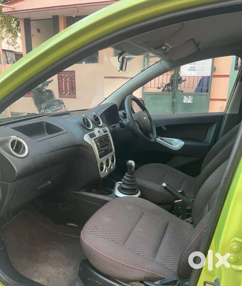 Ford Figo 2012 Diesel 95000 Km Driven