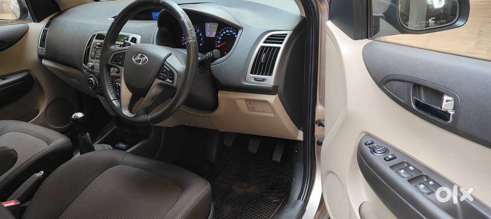 Hyundai I20 Asta (o) 1.2 Mt, 2013, Petrol