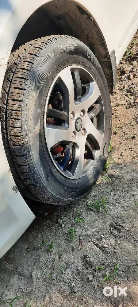 Maruti Suzuki Swift Dzire 2013 Diesel Manual