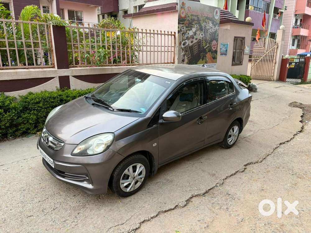 Honda Amaze 2015 Diesel Well Maintained
