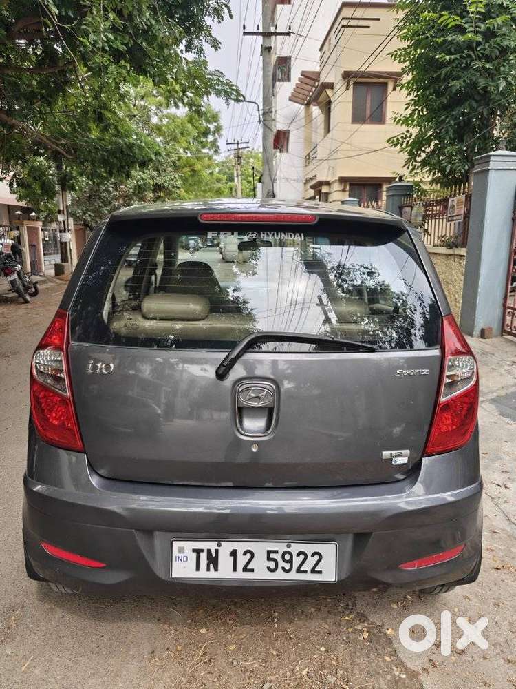 Hyundai I10 Sportz, 2013, Petrol