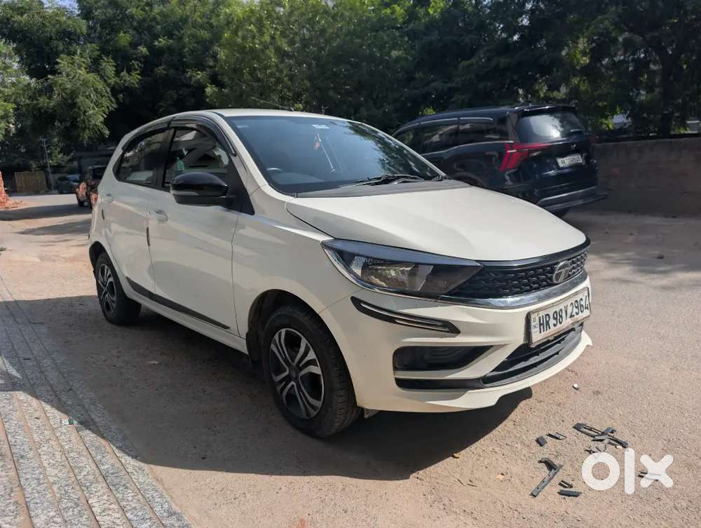Tata Tiago Revotron Xt 2025