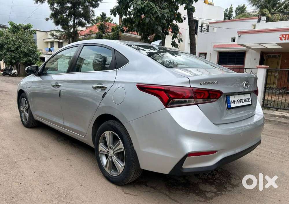 Hyundai Verna 1.6 Sx Crdi At, 2018