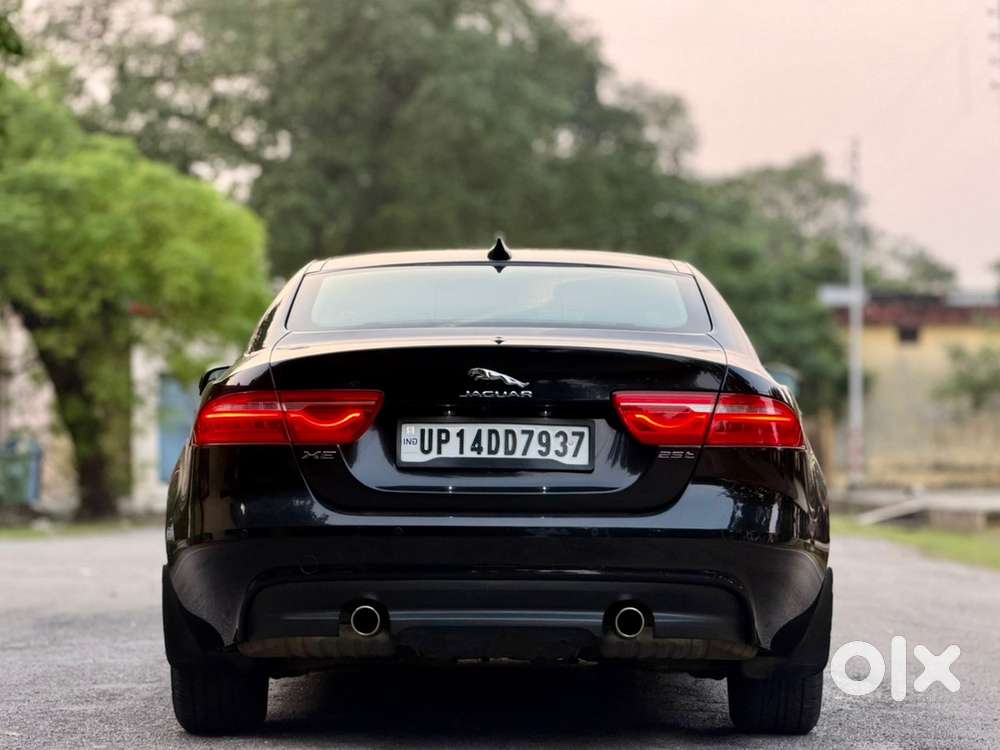 Jaguar Xe Petrol 2017