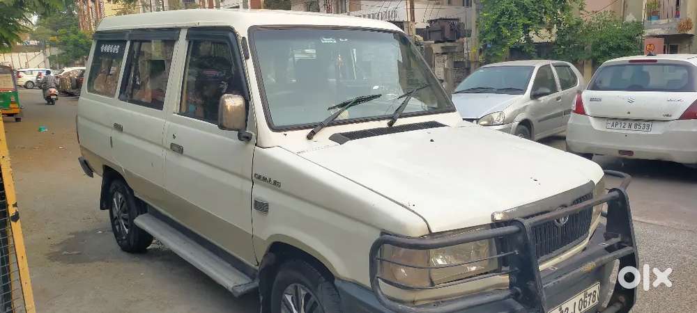 Toyota Qualis 2004