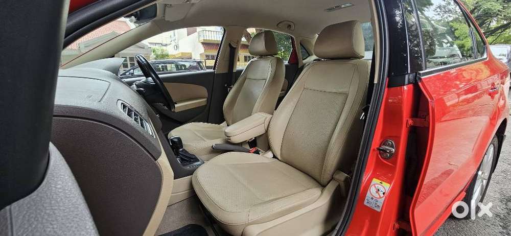 Volkswagen Vento 1.2 Highline Plus At 16 Alloy, 2018, Petrol