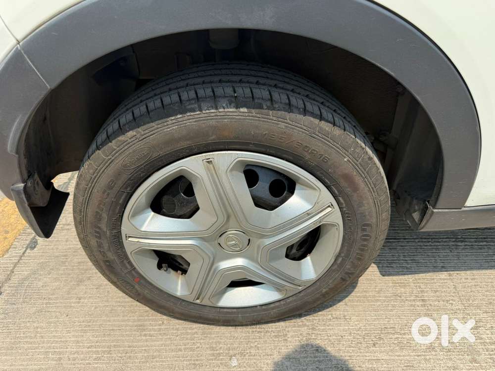 Tata Nexon 1.2 Revotron Xm, 2018, Petrol