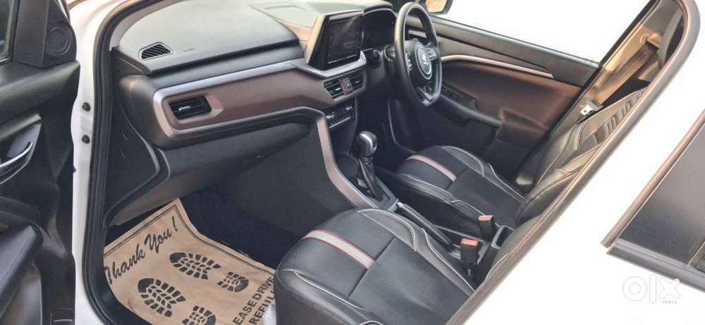 Maruti Suzuki Brezza 1.5 Zxi At Smart Hybrid, 2023, Petrol