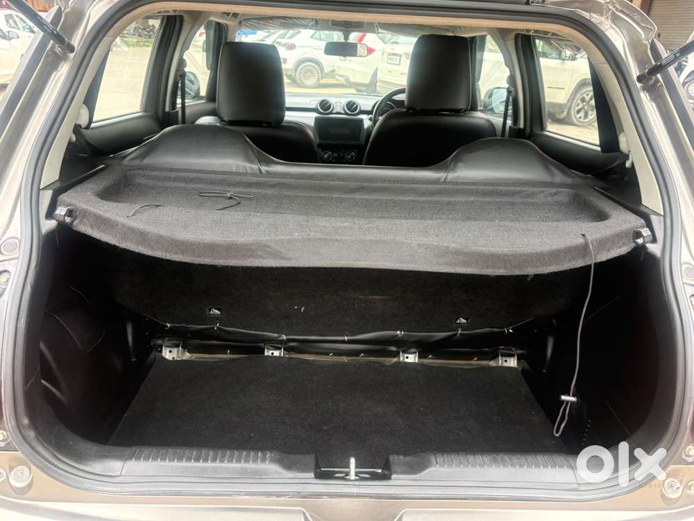 Maruti Suzuki Swift Vxi + Manual, 2023, Petrol