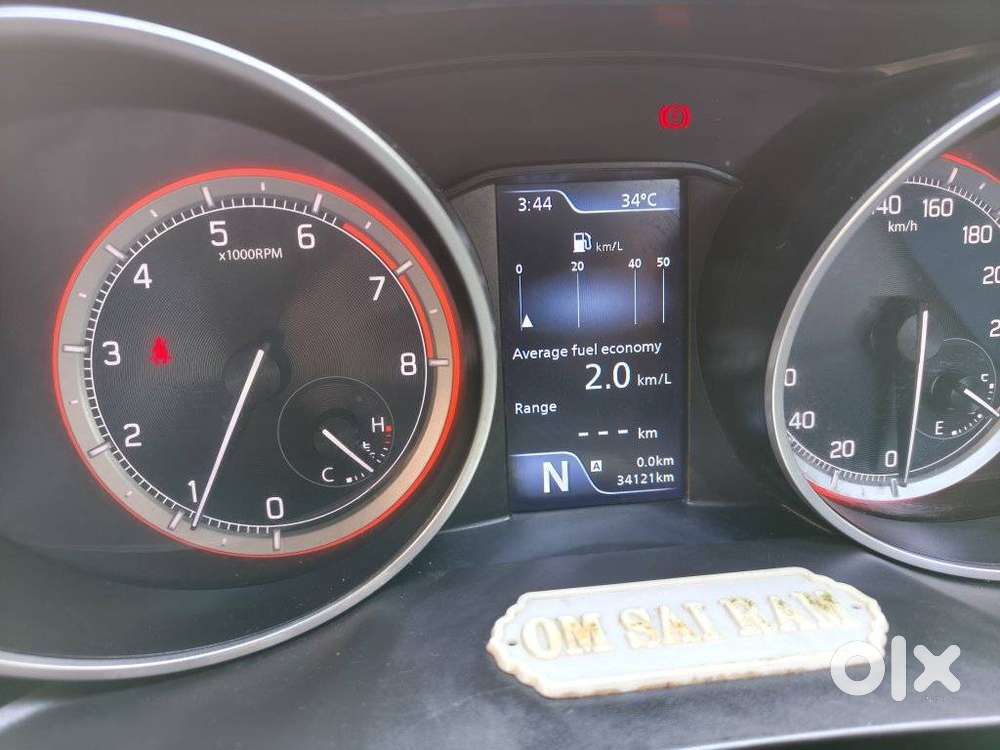 Maruti Suzuki Swift Zxi Plus Amt Dual Tone, 2021, Petrol