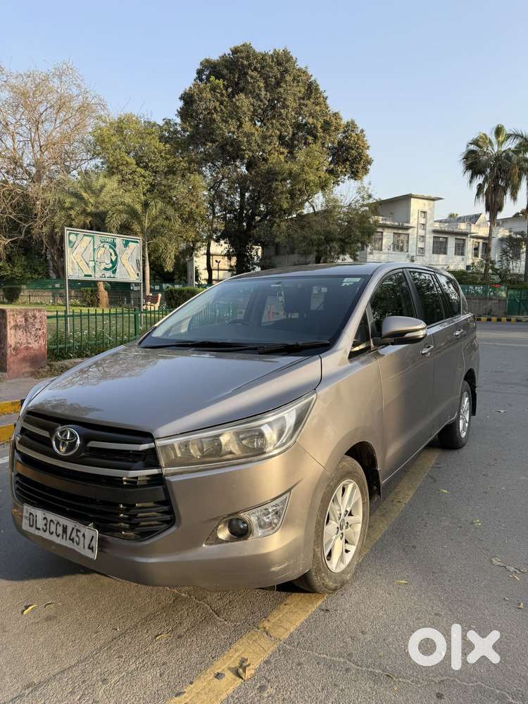 Toyota Innova Crysta