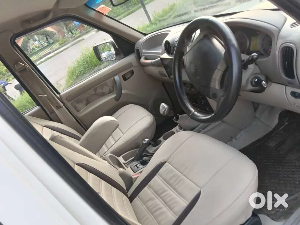 Mahindra Scorpio Classic 2012
