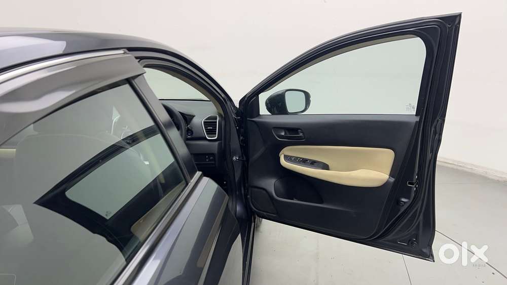 Honda City I-vtec V, 2023, Petrol