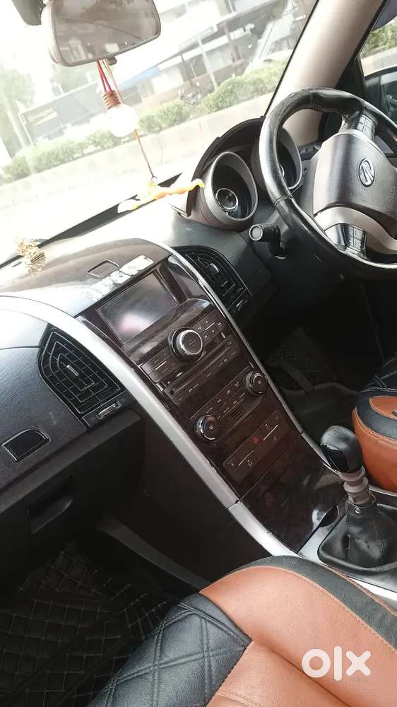 Mahindra Xuv500 2.2 2wd 20214 Model