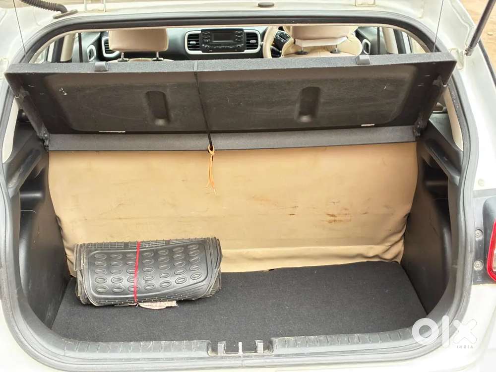 Hyundai Venue S 2020