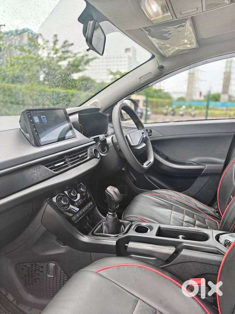 Tata Nexon Fearless Plus (ps) 1.2 Icng 6mt Red Dark Edition, 2025, C..