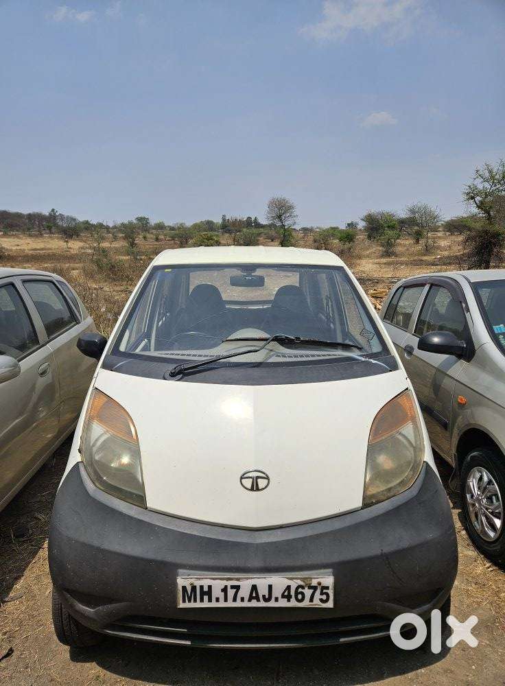Tata Nano Xe, 2012, Petrol