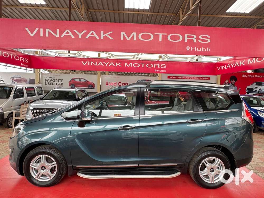 Mahindra Marazzo M6, 2018, Diesel
