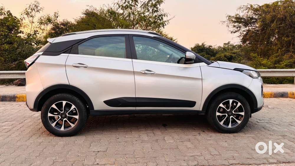 Tata Nexon, 2021, Petrol