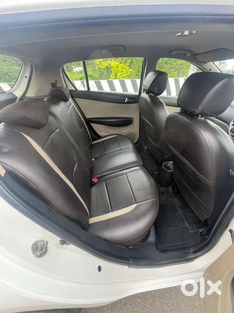 Hyundai I20 Sportz 1.2 Bs-iv, 2012, Diesel