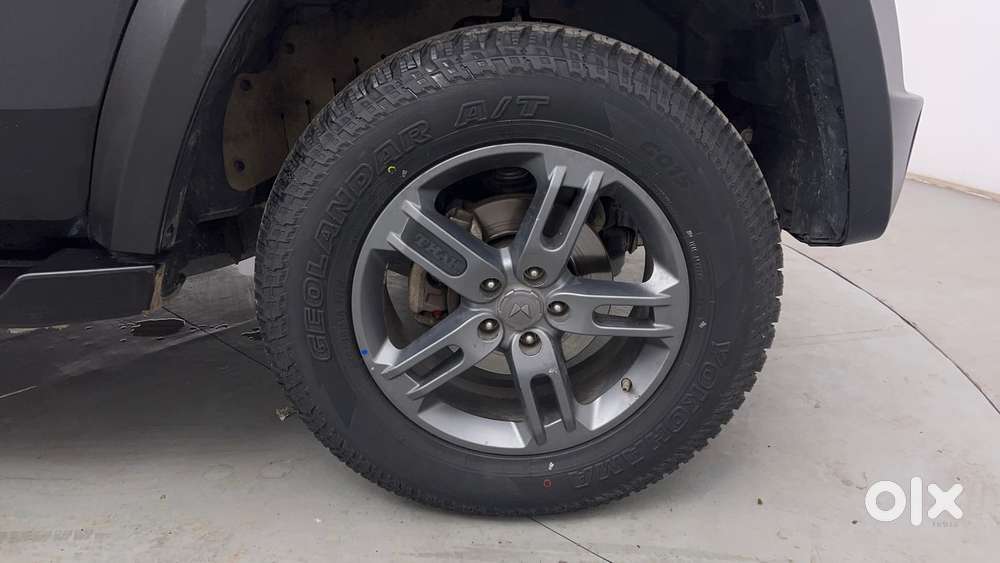 Mahindra Thar 2.0 Lx Hard Top Petrol At 4 Rwd, 2022, Petrol