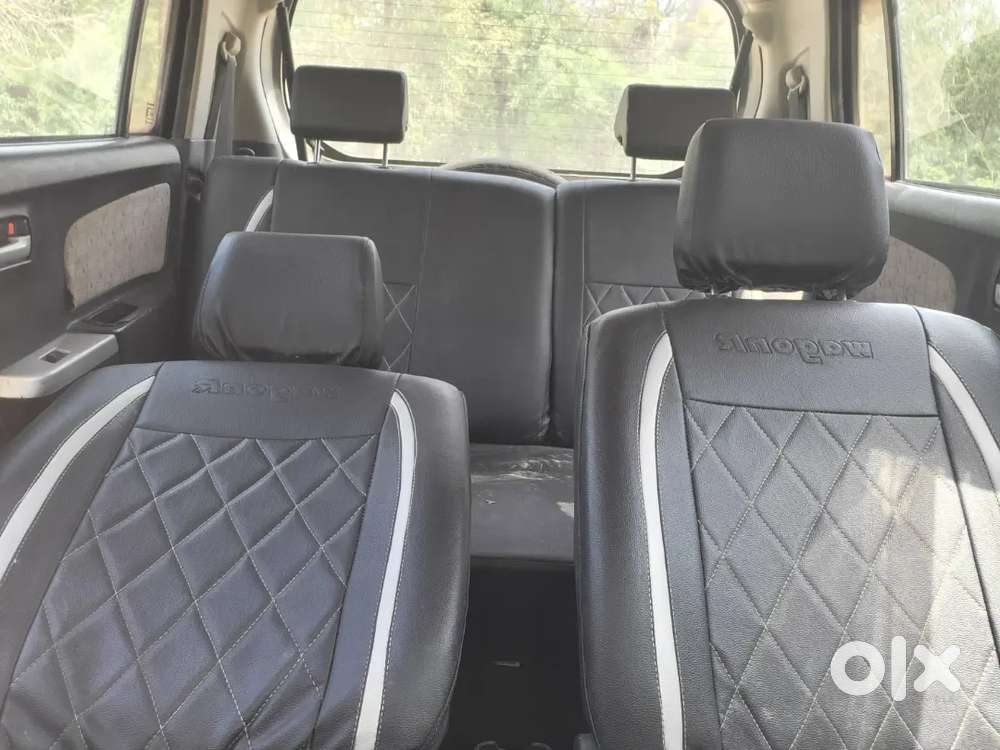 2013-14 Model Wagonr Petrol +cng Mileage 35+ Tyre 90% New