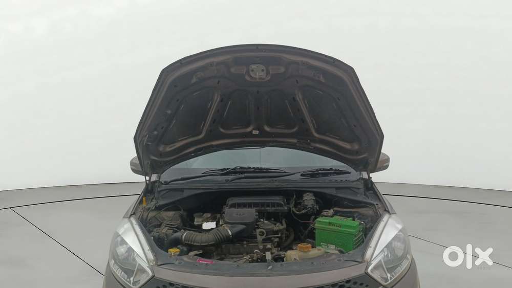 Tata Tiago 1.2 Revotron Xza, 2019, Petrol