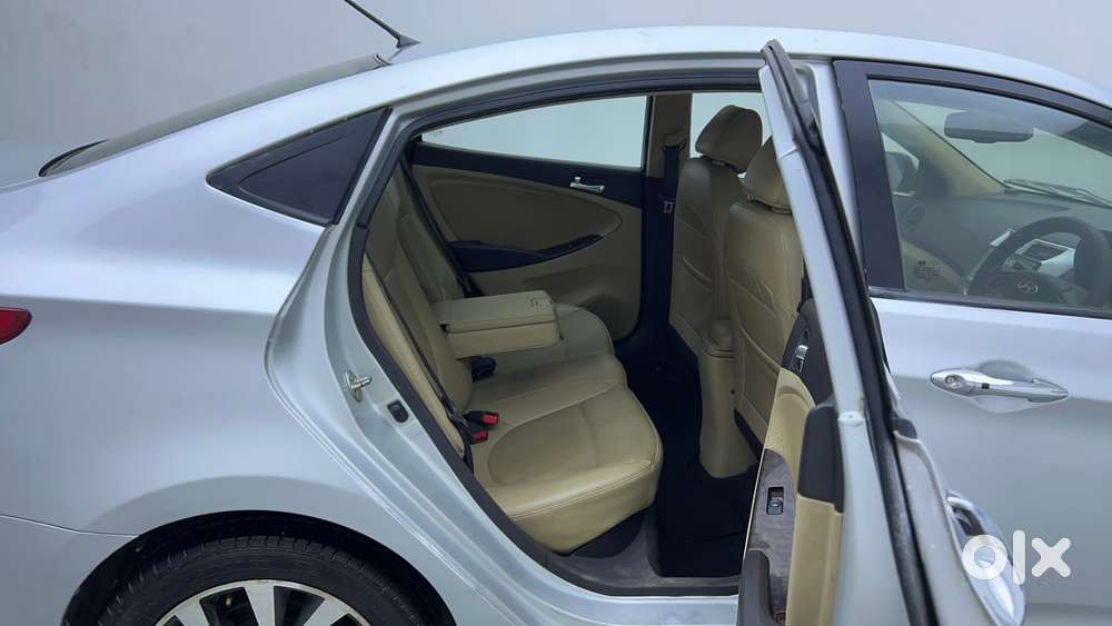 Hyundai Verna Fluidic 1.6 Vtvt Sx Automatic, 2013, Petrol