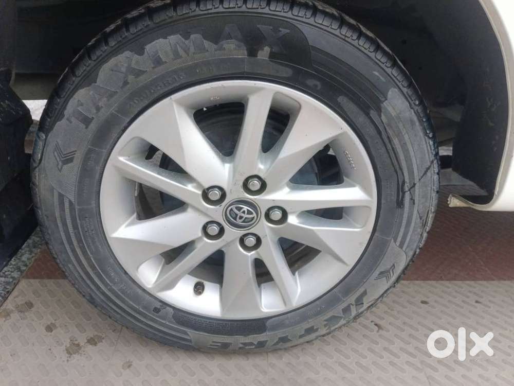 Toyota Innova Crysta 2.4 G Mt, 2017, Diesel