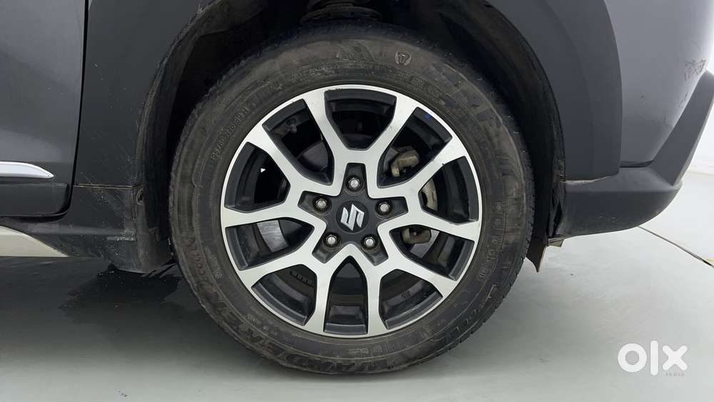 Maruti Suzuki Xl6 1.5 Zeta At, 2023, Petrol