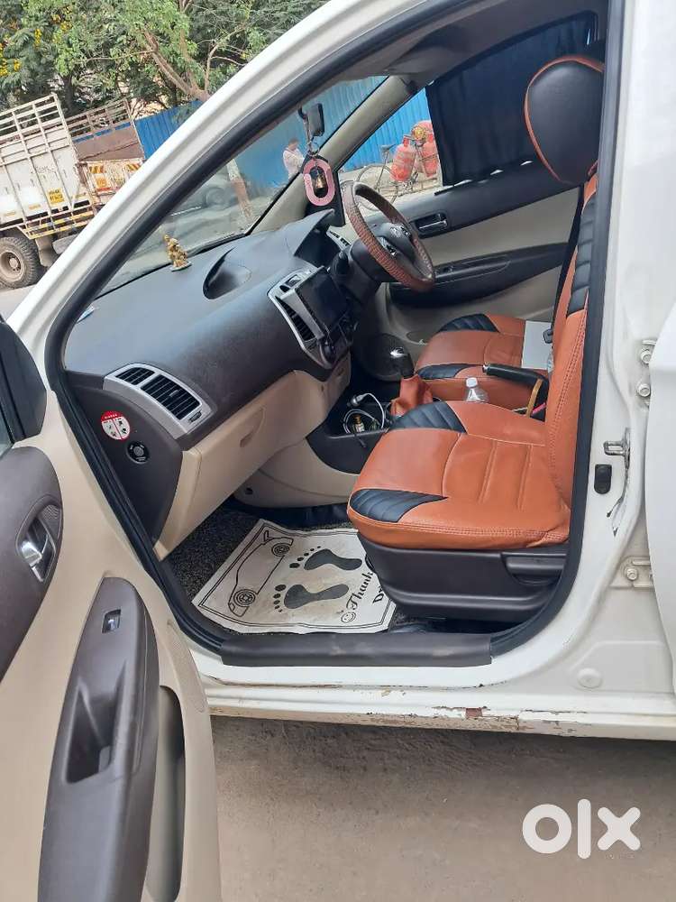 Hyundai New I20 2010