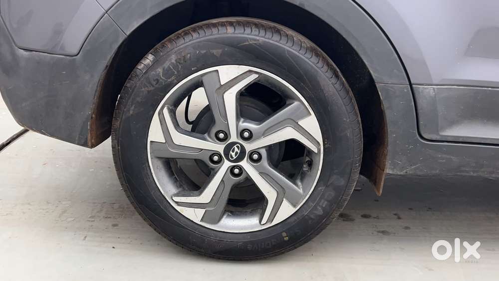 Hyundai Creta 1.6 Sx Plus Petrol At, 2019, Petrol
