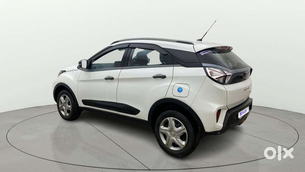 Tata Nexon 1.2 Revotron Xm (s), 2021, Petrol