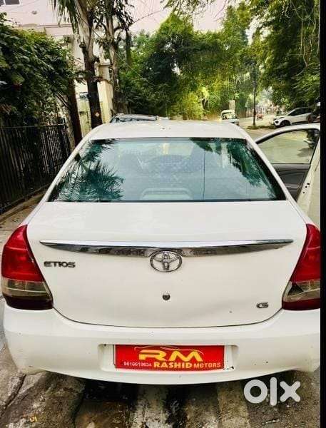 Toyota Etios Liva 2011-2012 G Plus, 2012, Petrol