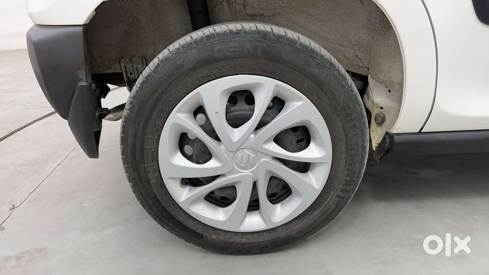 Maruti Suzuki S-presso Vxi Plus, 2023, Petrol