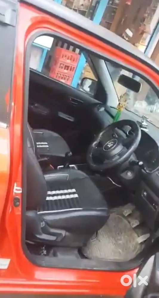 Maruti Suzuki Swift Lxi 2018 Good Condition Music System With Alloy Wh