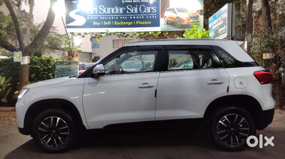 Maruti Suzuki Brezza 1.5 Zxi Plus Smart Hybrid, 2022, Petrol
